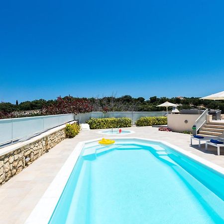 Deluxe Villa Ianthos - Outdoor Hot Tub & Kids Pool Gallos Екстер'єр фото