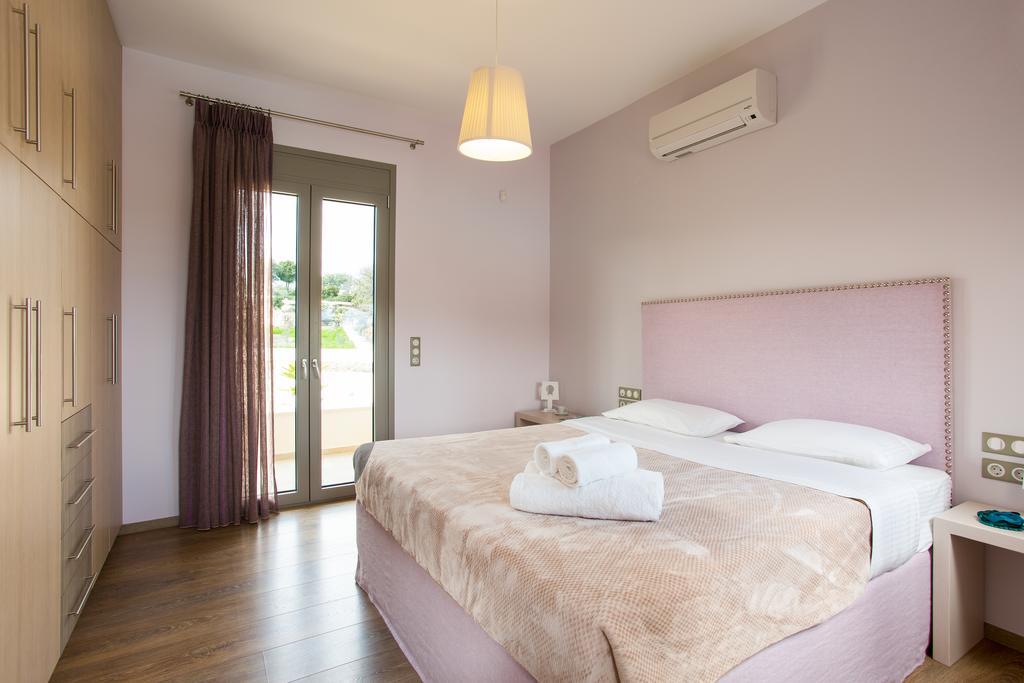 Deluxe Villa Ianthos - Outdoor Hot Tub & Kids Pool Gallos Екстер'єр фото